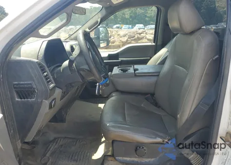 2020 Ford F450 Super Duty из США, поврежденный, VIN 1FDUF4HN6LEC72417